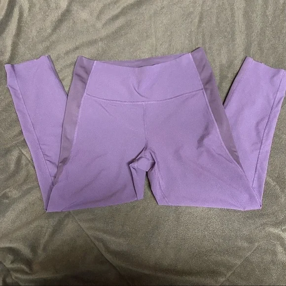 𝅺size ST-Athleta leggings - Picture 2 of 10